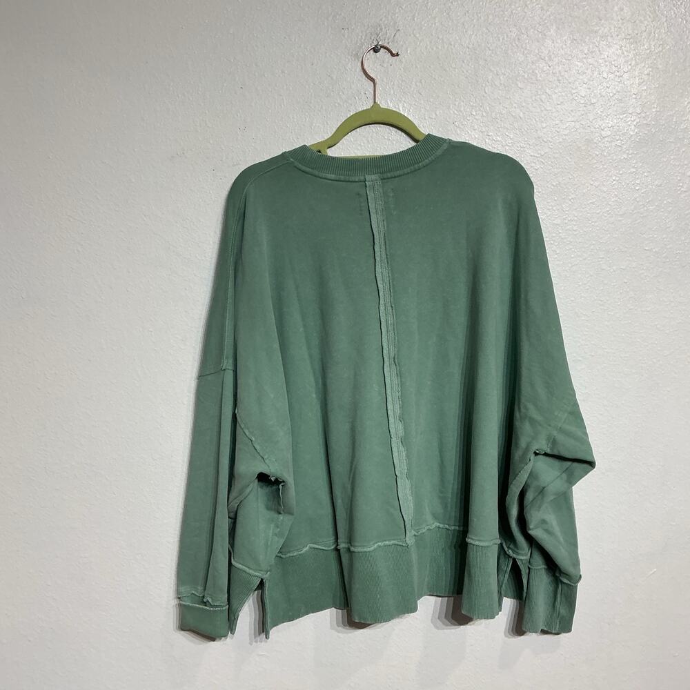 American Eagle Green Cropped Oversized Sweatshirt Sz M - Picture 9 of 12
